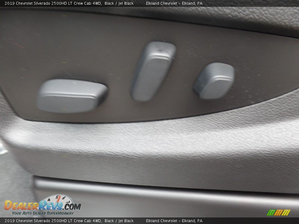 2019 Chevrolet Silverado 2500HD LT Crew Cab 4WD Black / Jet Black Photo #26