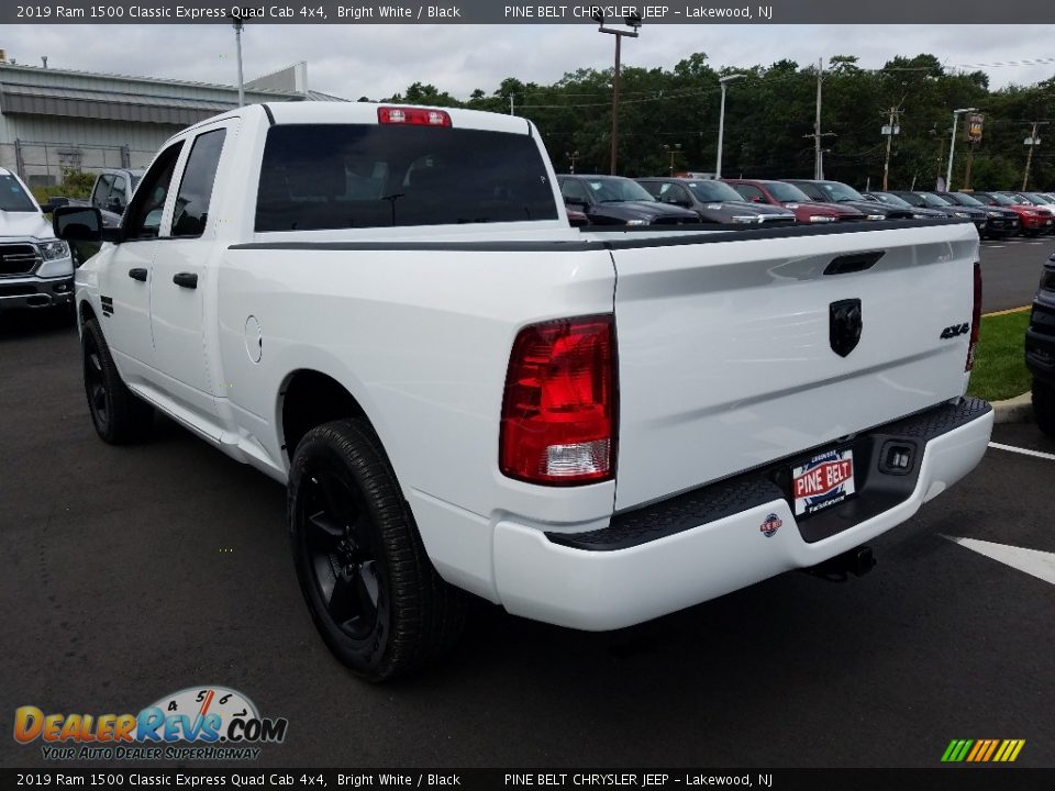 2019 Ram 1500 Classic Express Quad Cab 4x4 Bright White / Black Photo #4