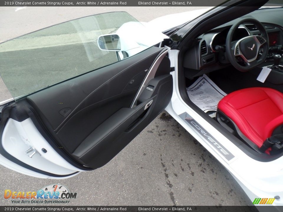 2019 Chevrolet Corvette Stingray Coupe Arctic White / Adrenaline Red Photo #15
