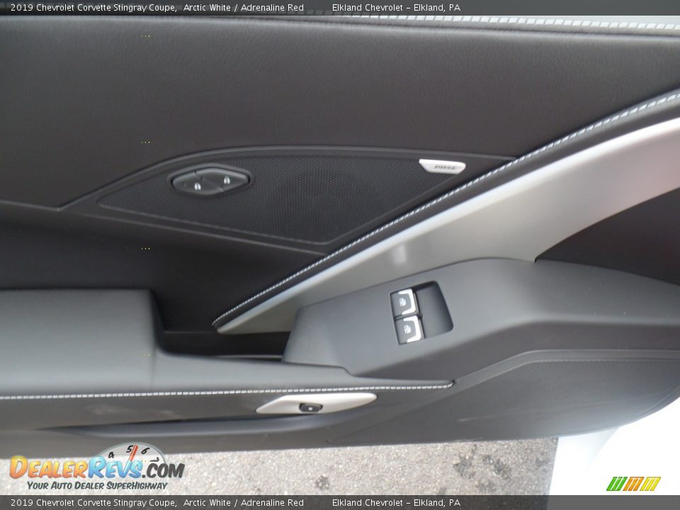 2019 Chevrolet Corvette Stingray Coupe Arctic White / Adrenaline Red Photo #17