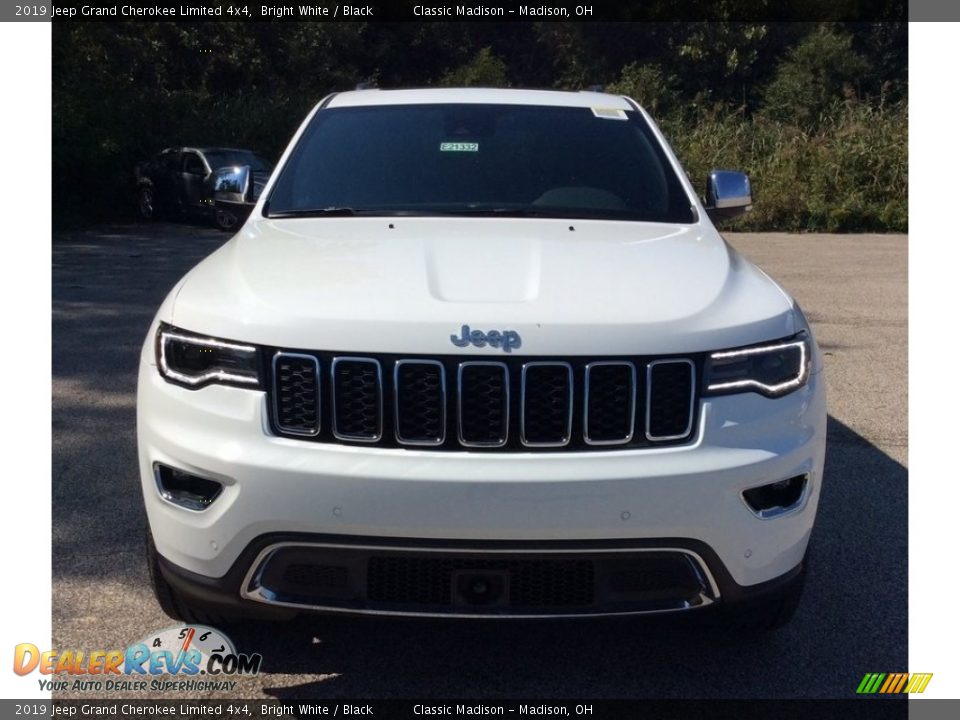 2019 Jeep Grand Cherokee Limited 4x4 Bright White / Black Photo #2