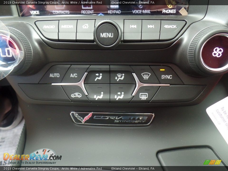 2019 Chevrolet Corvette Stingray Coupe Arctic White / Adrenaline Red Photo #30