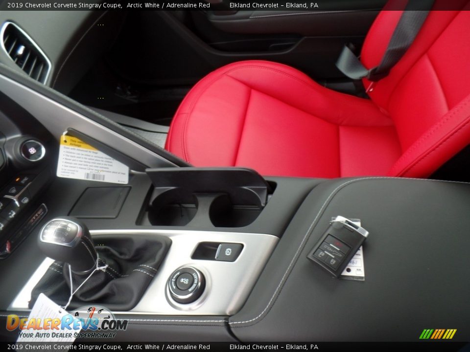 2019 Chevrolet Corvette Stingray Coupe Arctic White / Adrenaline Red Photo #31