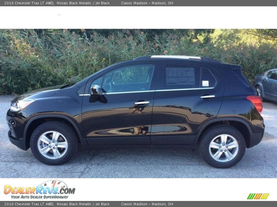 2019 Chevrolet Trax LT AWD Mosaic Black Metallic / Jet Black Photo #3