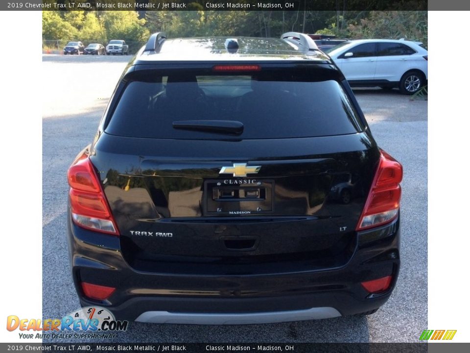 2019 Chevrolet Trax LT AWD Mosaic Black Metallic / Jet Black Photo #5