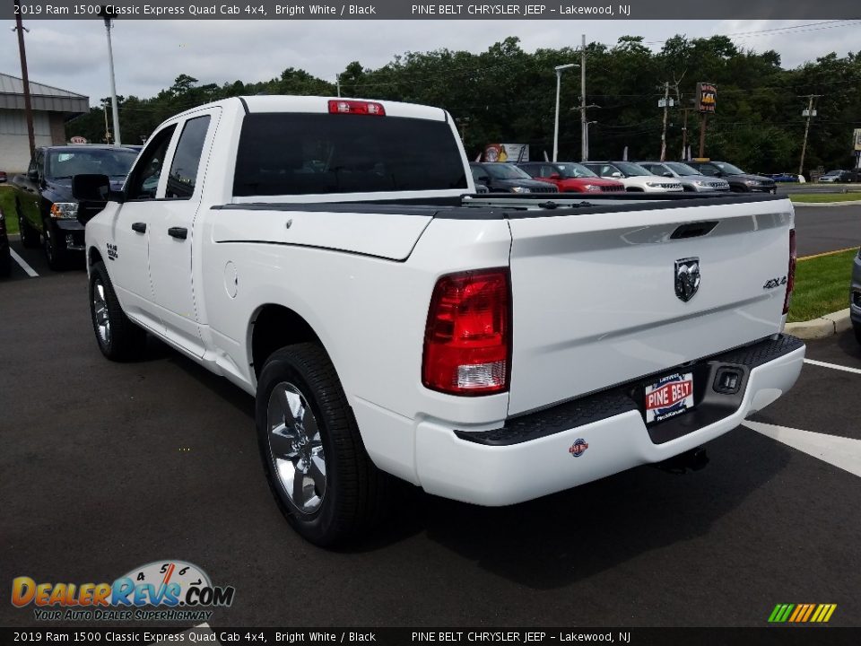 2019 Ram 1500 Classic Express Quad Cab 4x4 Bright White / Black Photo #4