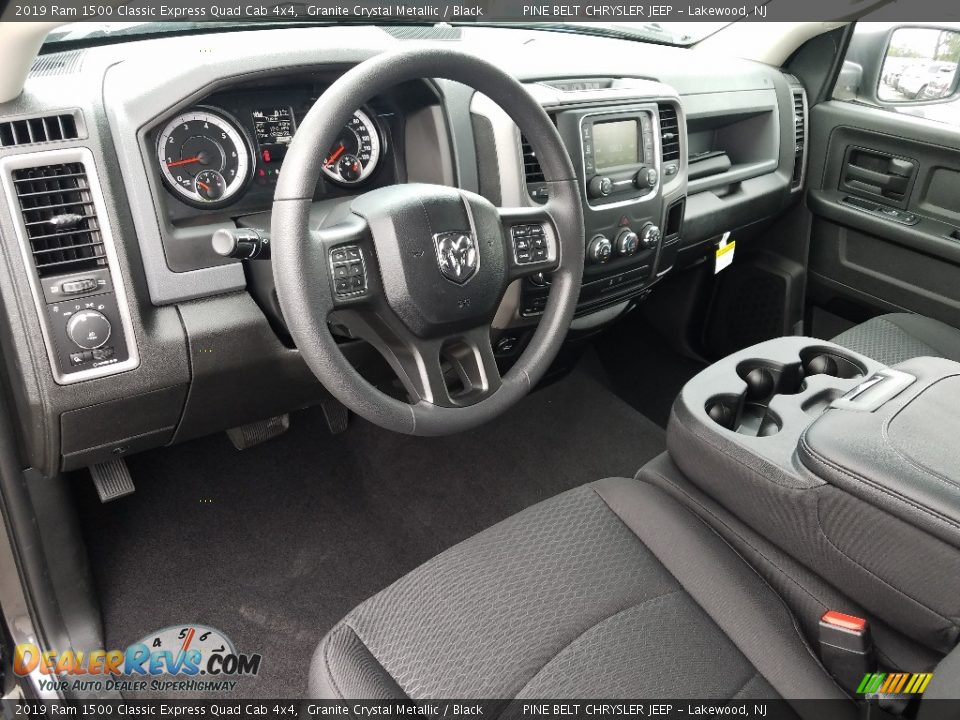 2019 Ram 1500 Classic Express Quad Cab 4x4 Granite Crystal Metallic / Black Photo #7