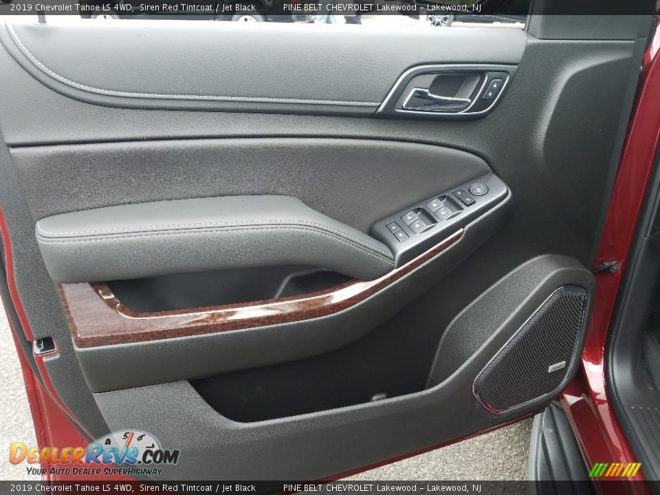 2019 Chevrolet Tahoe LS 4WD Siren Red Tintcoat / Jet Black Photo #6