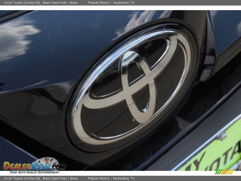 2019 Toyota Corolla XSE Black Sand Pearl / Black Photo #11