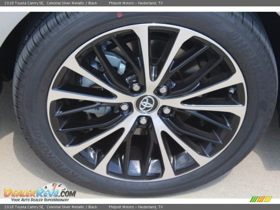 2018 Toyota Camry SE Celestial Silver Metallic / Black Photo #4