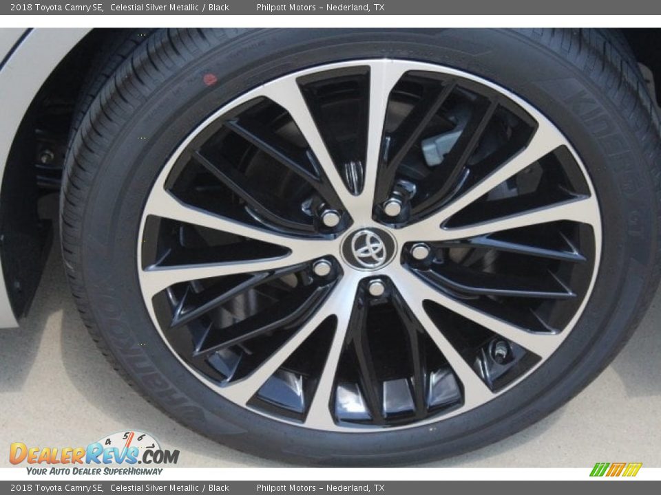 2018 Toyota Camry SE Celestial Silver Metallic / Black Photo #5