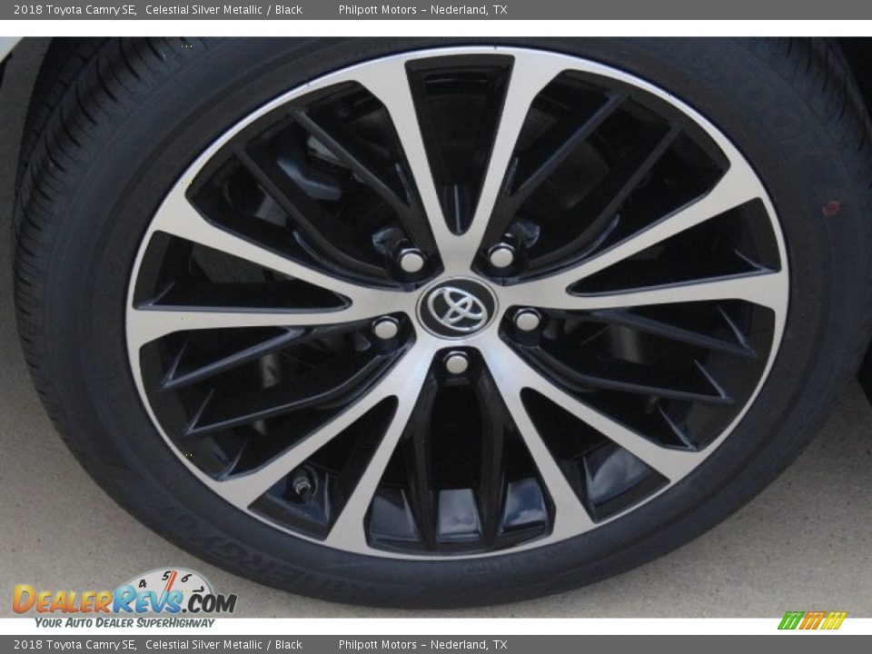 2018 Toyota Camry SE Celestial Silver Metallic / Black Photo #9
