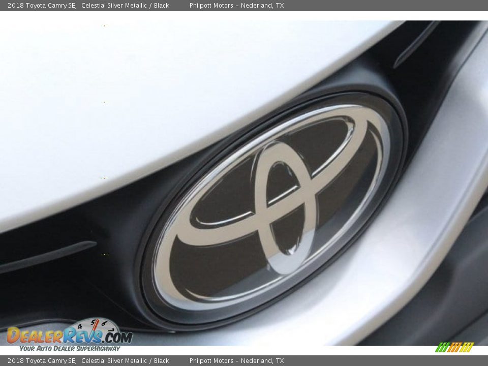 2018 Toyota Camry SE Celestial Silver Metallic / Black Photo #11