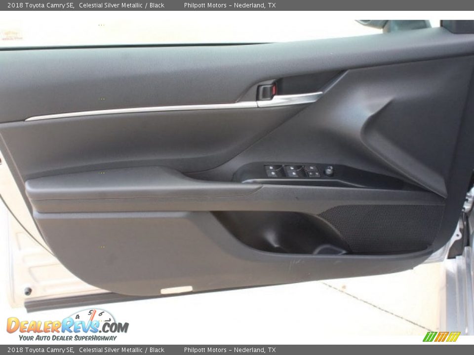 2018 Toyota Camry SE Celestial Silver Metallic / Black Photo #12