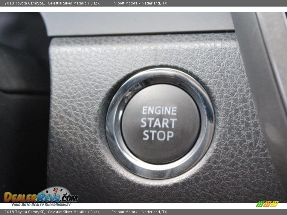 2018 Toyota Camry SE Celestial Silver Metallic / Black Photo #17