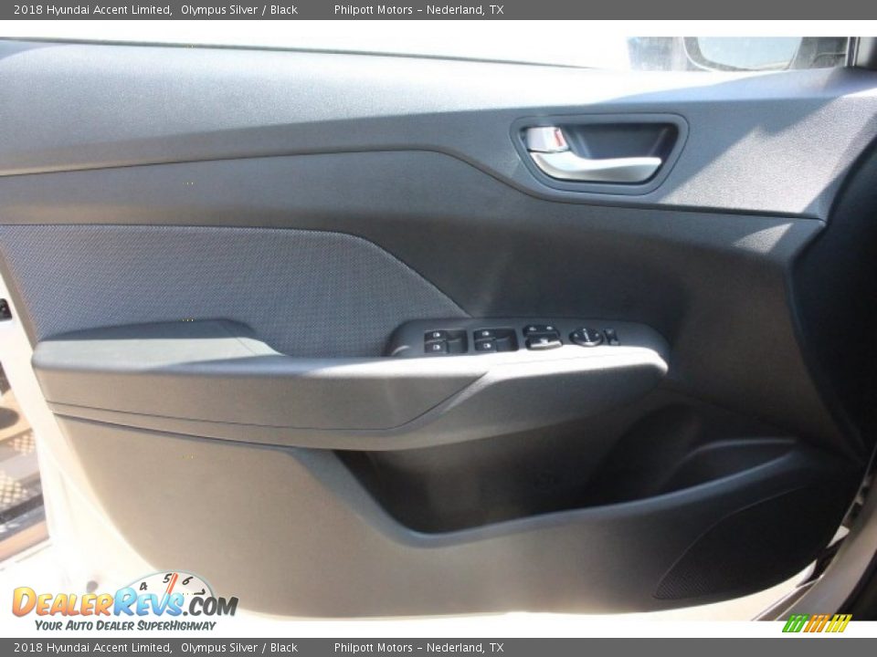 2018 Hyundai Accent Limited Olympus Silver / Black Photo #9