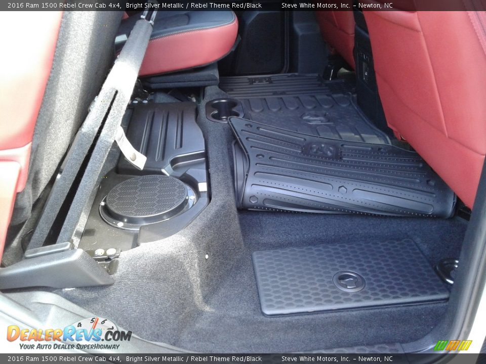 2016 Ram 1500 Rebel Crew Cab 4x4 Bright Silver Metallic / Rebel Theme Red/Black Photo #13