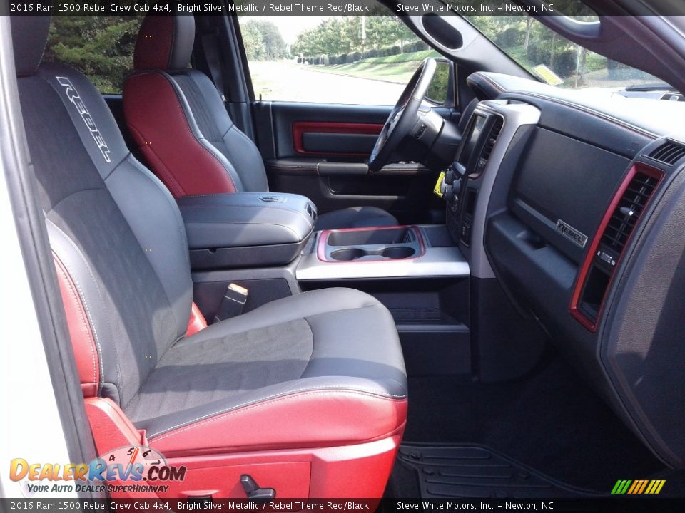 2016 Ram 1500 Rebel Crew Cab 4x4 Bright Silver Metallic / Rebel Theme Red/Black Photo #15