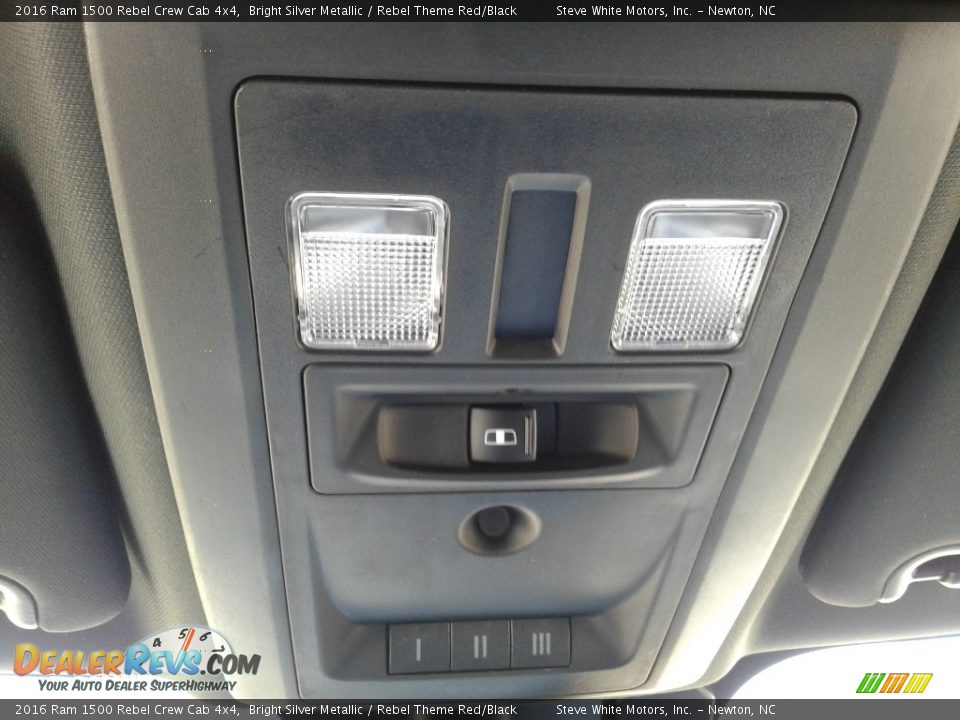 2016 Ram 1500 Rebel Crew Cab 4x4 Bright Silver Metallic / Rebel Theme Red/Black Photo #32