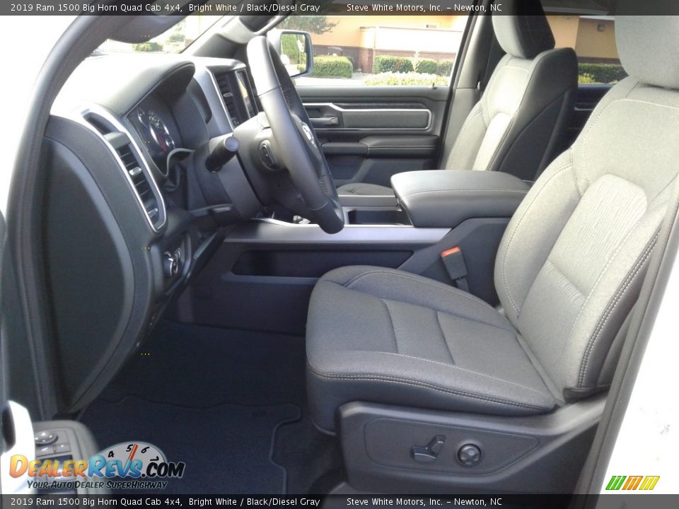 2019 Ram 1500 Big Horn Quad Cab 4x4 Bright White / Black/Diesel Gray Photo #10