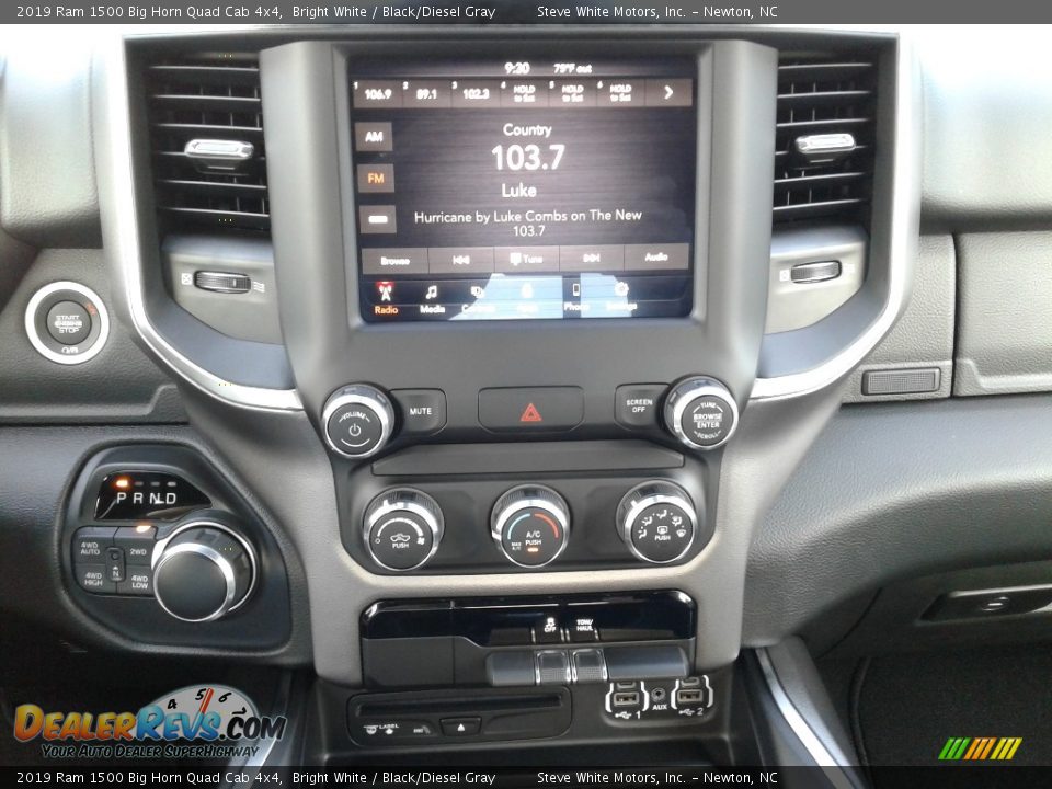 2019 Ram 1500 Big Horn Quad Cab 4x4 Bright White / Black/Diesel Gray Photo #21