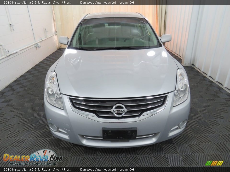 2010 Nissan Altima 2.5 S Radiant Silver / Frost Photo #3