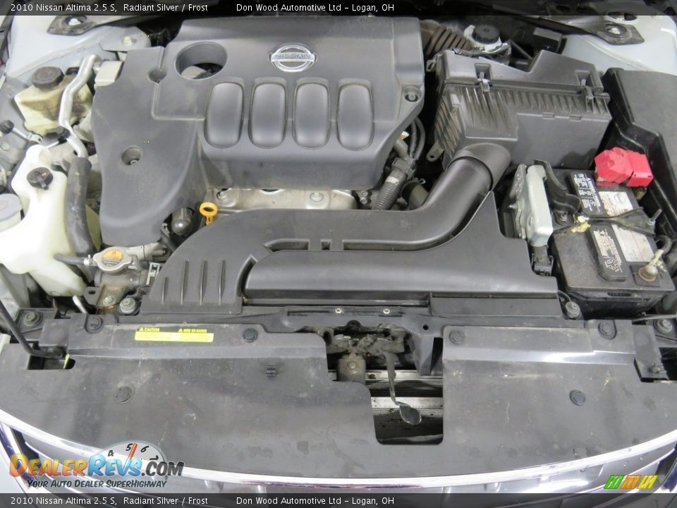 2010 Nissan Altima 2.5 S Radiant Silver / Frost Photo #5