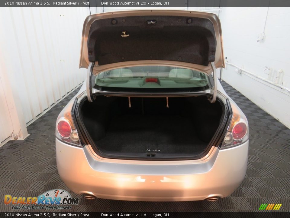 2010 Nissan Altima 2.5 S Radiant Silver / Frost Photo #11