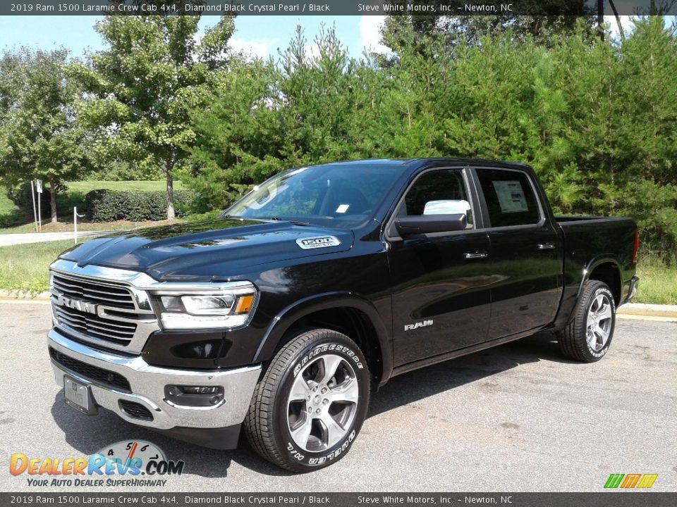 2019 Ram 1500 Laramie Crew Cab 4x4 Diamond Black Crystal Pearl / Black Photo #2