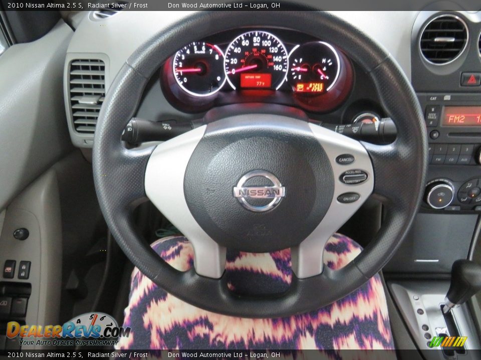 2010 Nissan Altima 2.5 S Radiant Silver / Frost Photo #28