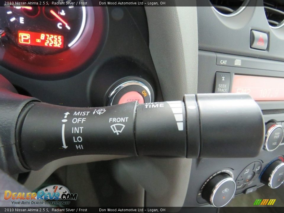 2010 Nissan Altima 2.5 S Radiant Silver / Frost Photo #35