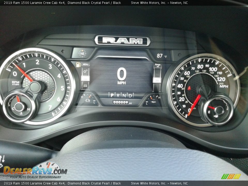 2019 Ram 1500 Laramie Crew Cab 4x4 Diamond Black Crystal Pearl / Black Photo #21