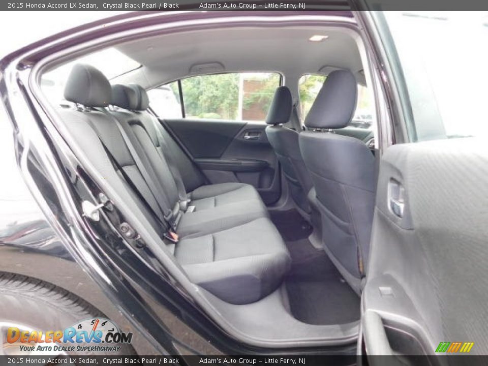 2015 Honda Accord LX Sedan Crystal Black Pearl / Black Photo #30