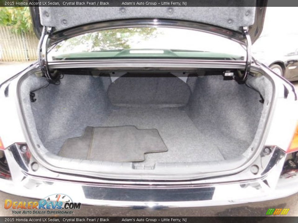 2015 Honda Accord LX Sedan Crystal Black Pearl / Black Photo #32
