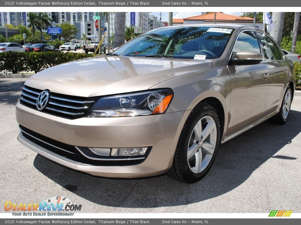 2015 Volkswagen Passat Wolfsburg Edition Sedan Titanium Beige / Titan Black Photo #5