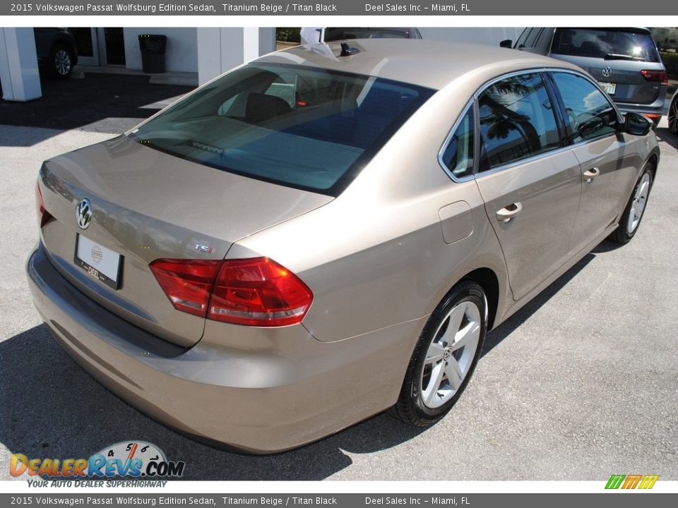 2015 Volkswagen Passat Wolfsburg Edition Sedan Titanium Beige / Titan Black Photo #9
