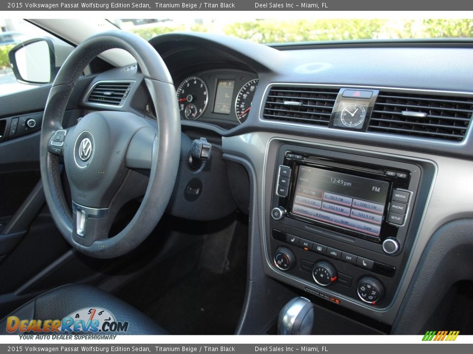 2015 Volkswagen Passat Wolfsburg Edition Sedan Titanium Beige / Titan Black Photo #19