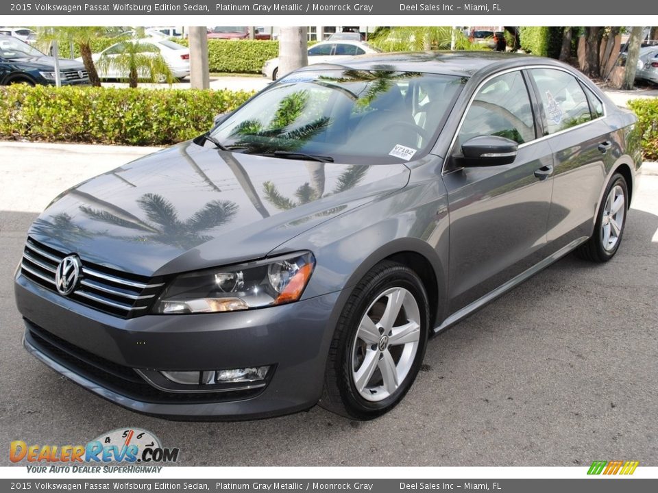 2015 Volkswagen Passat Wolfsburg Edition Sedan Platinum Gray Metallic / Moonrock Gray Photo #4