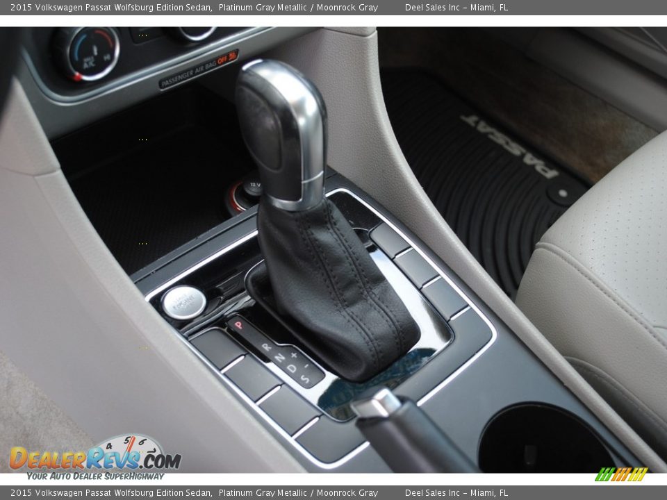 2015 Volkswagen Passat Wolfsburg Edition Sedan Platinum Gray Metallic / Moonrock Gray Photo #14