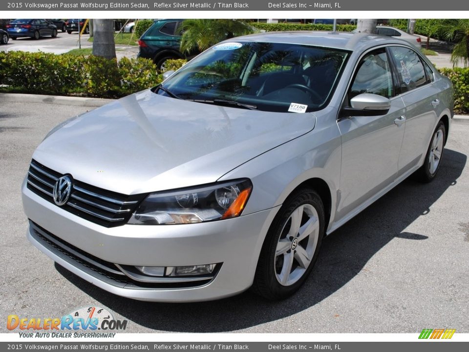 2015 Volkswagen Passat Wolfsburg Edition Sedan Reflex Silver Metallic / Titan Black Photo #4