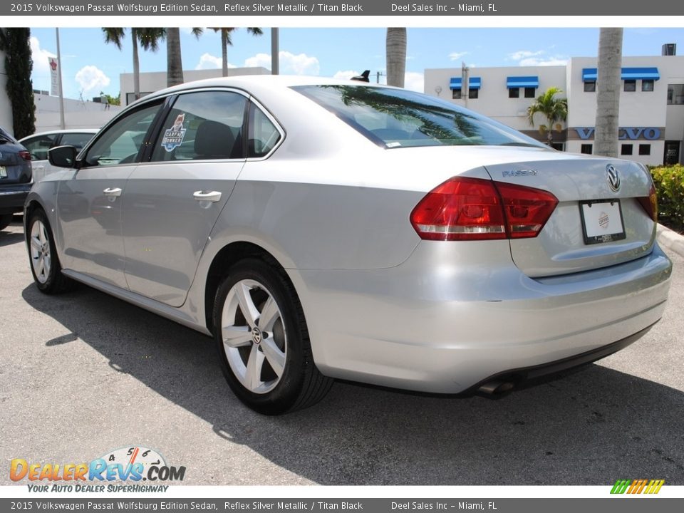 2015 Volkswagen Passat Wolfsburg Edition Sedan Reflex Silver Metallic / Titan Black Photo #7