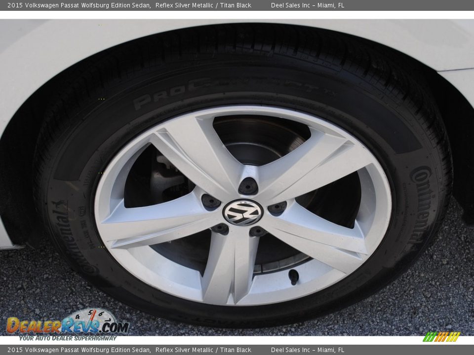 2015 Volkswagen Passat Wolfsburg Edition Sedan Reflex Silver Metallic / Titan Black Photo #11