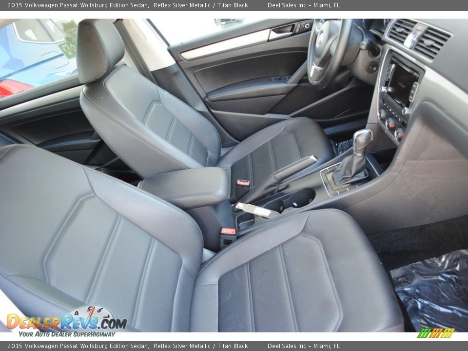 2015 Volkswagen Passat Wolfsburg Edition Sedan Reflex Silver Metallic / Titan Black Photo #19