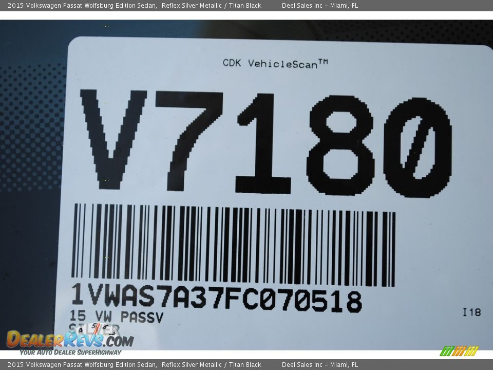 2015 Volkswagen Passat Wolfsburg Edition Sedan Reflex Silver Metallic / Titan Black Photo #20