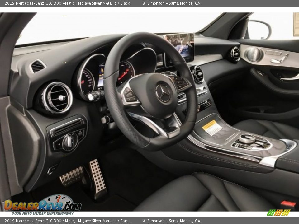 Black Interior - 2019 Mercedes-Benz GLC 300 4Matic Photo #4