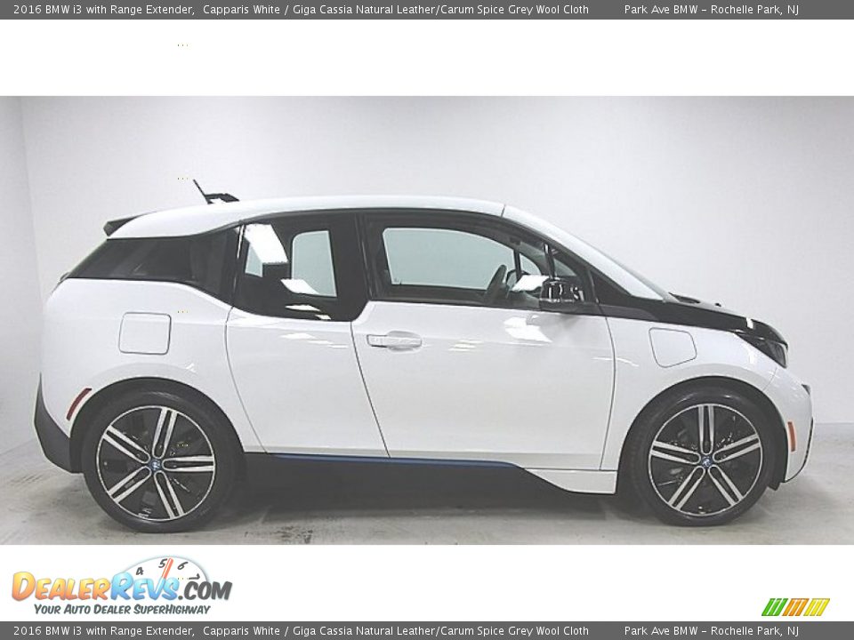 2016 BMW i3 with Range Extender Capparis White / Giga Cassia Natural Leather/Carum Spice Grey Wool Cloth Photo #6
