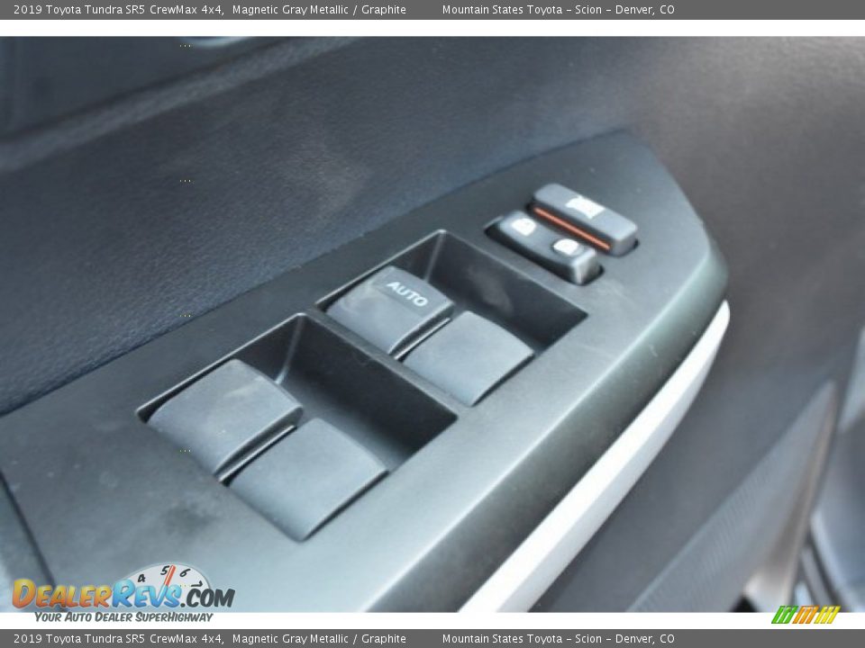 2019 Toyota Tundra SR5 CrewMax 4x4 Magnetic Gray Metallic / Graphite Photo #24