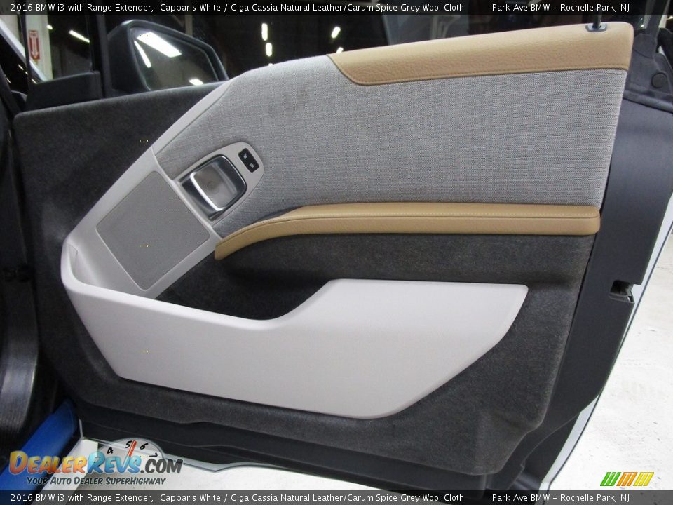 2016 BMW i3 with Range Extender Capparis White / Giga Cassia Natural Leather/Carum Spice Grey Wool Cloth Photo #15