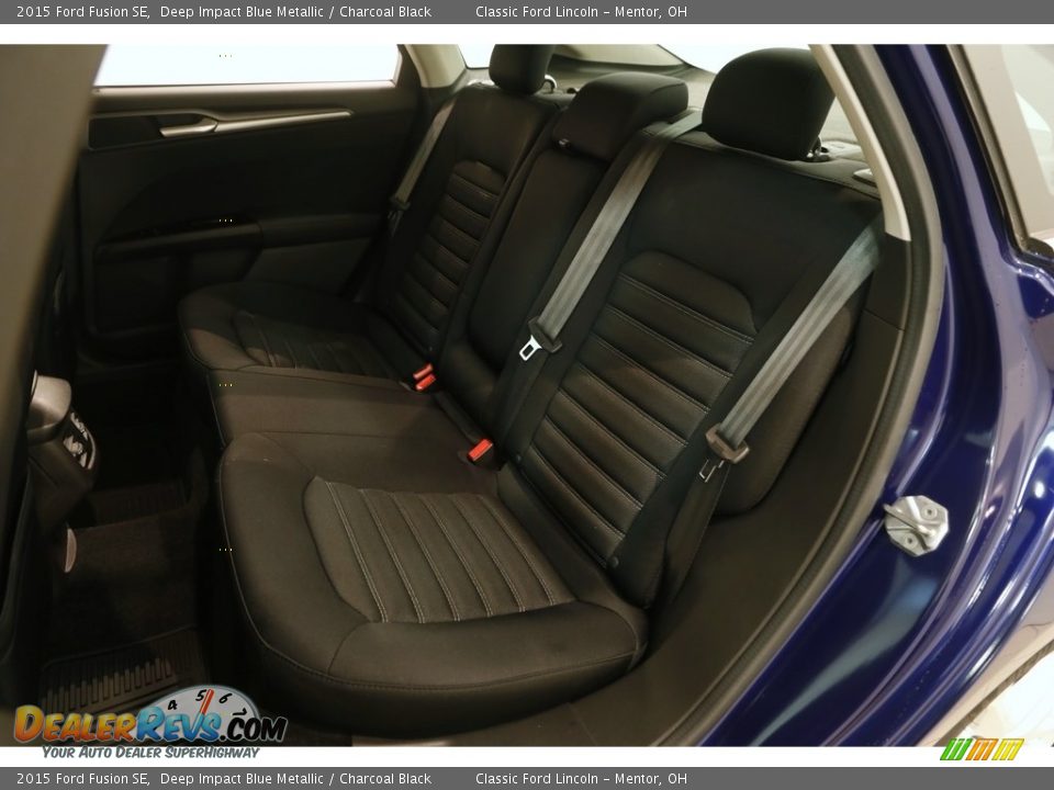 2015 Ford Fusion SE Deep Impact Blue Metallic / Charcoal Black Photo #16