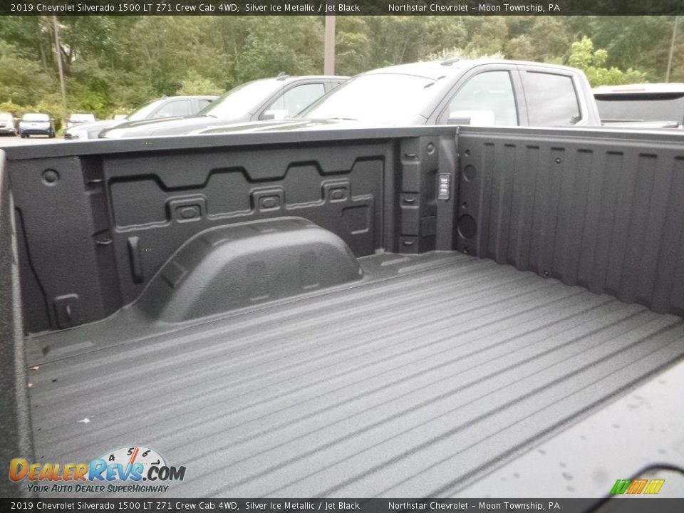 2019 Chevrolet Silverado 1500 LT Z71 Crew Cab 4WD Silver Ice Metallic / Jet Black Photo #12